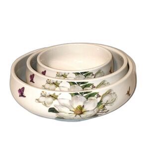 CHENGS White Jade Porcelain White Dahlia Nesting Bowls 6 in 5 in 3.5 in Set of 3